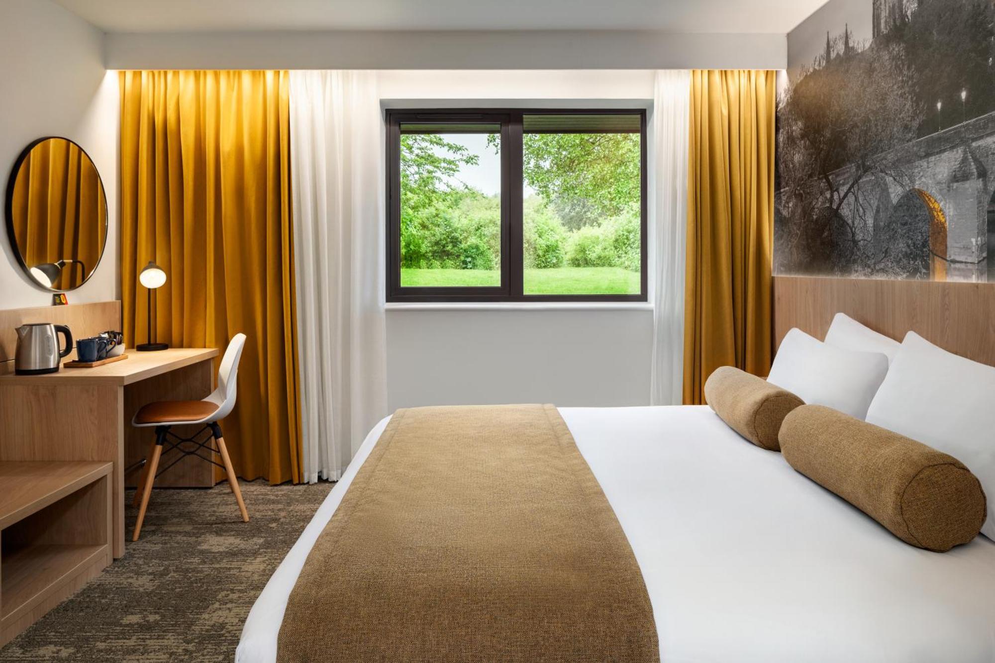 Super 8 By Wyndham Durham Hotel Eksteriør billede